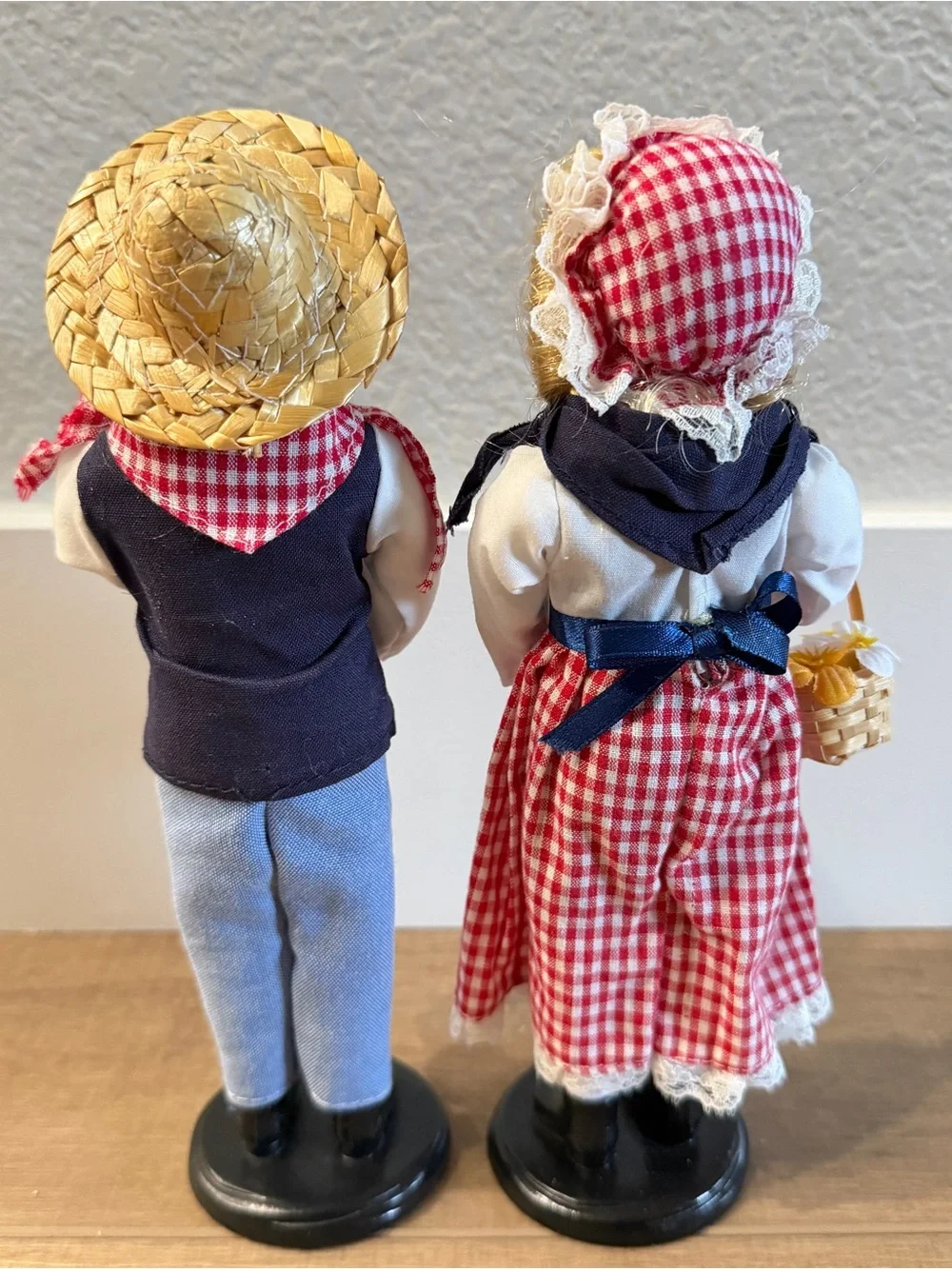 MCM Girl W/Basket Flowers and Boy with Trumpet 9” Gingham Straw Hat‎ Collectible